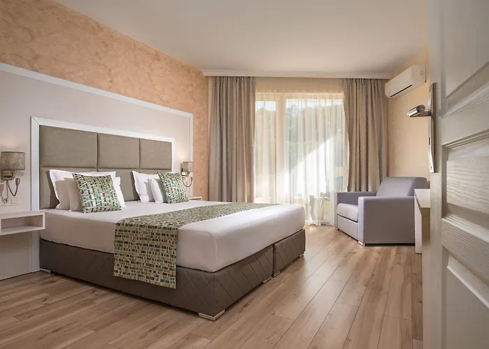 Marina Sands Boutique 4* Obzor